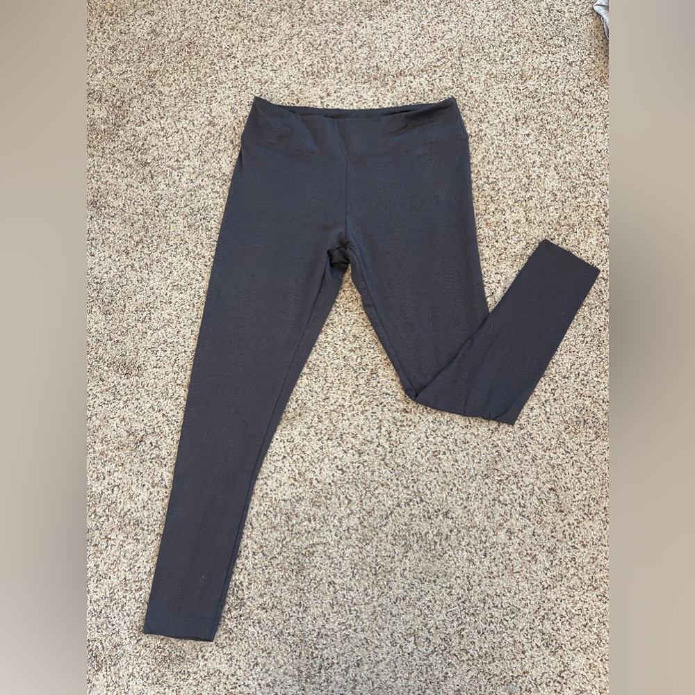 Grey leggings
